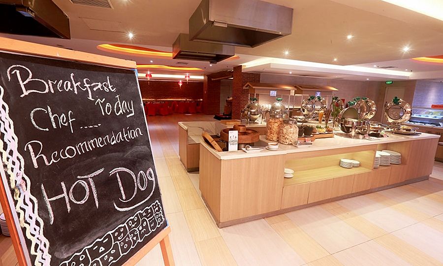 Harris Hotel Samarinda Exterior photo